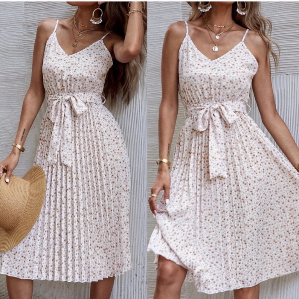 Boho floral print pleated belted cami dress